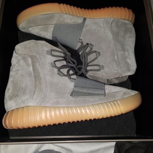 Yeezy 750 grey gum - Picture 3 of 6